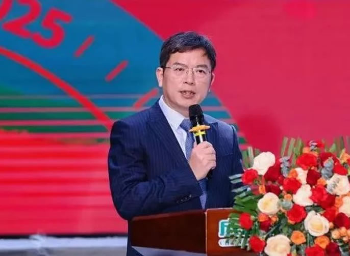 總校長(zhǎng)來(lái)信 | 保持理性與平和，和孩子一起享受成長(zhǎng)的幸福